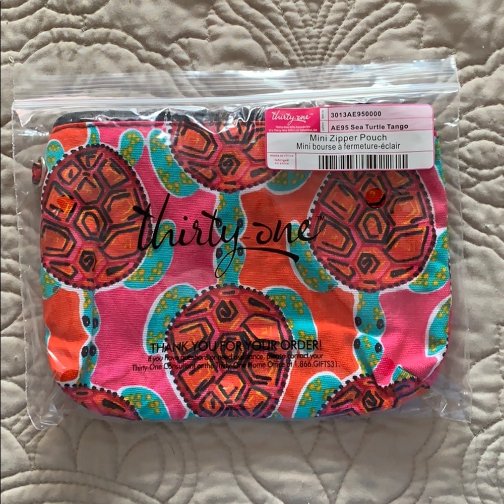 Thirty-One mini zipper pouch turtle print